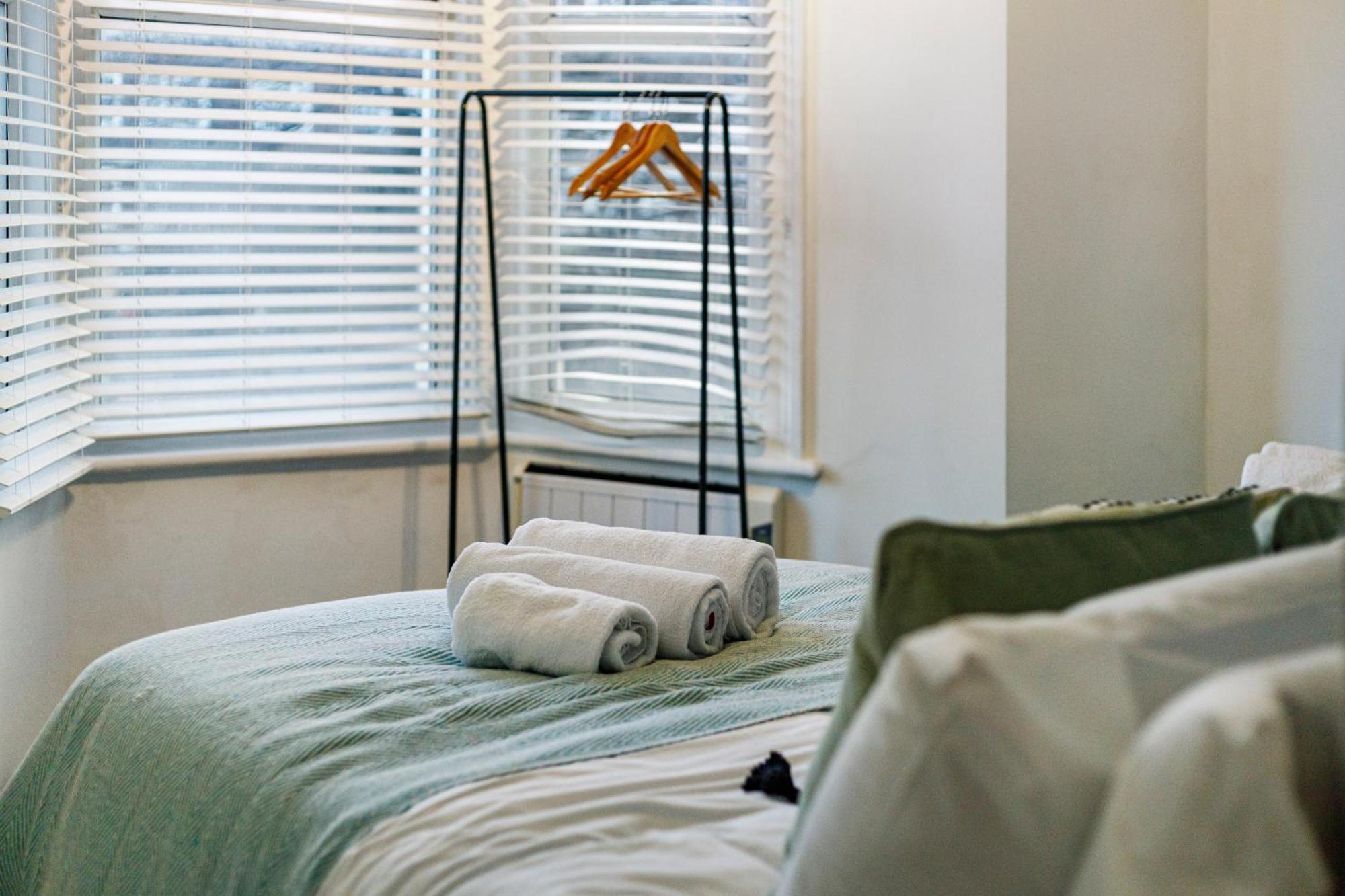 Rose Suite Camden Town 3 Bedroom Sleeps 11 Лондон Екстериор снимка