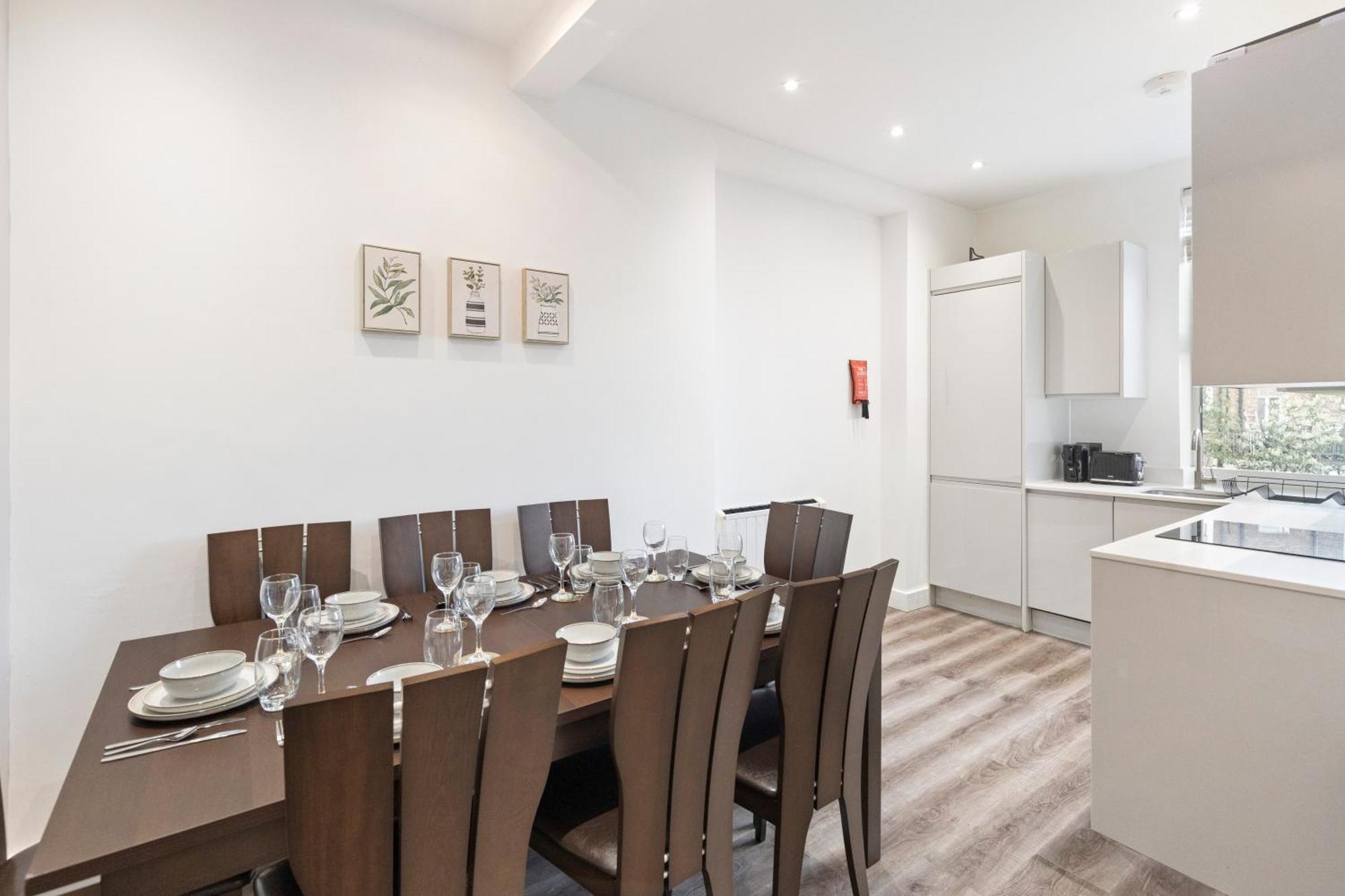 Rose Suite Camden Town 3 Bedroom Sleeps 11 Лондон Екстериор снимка